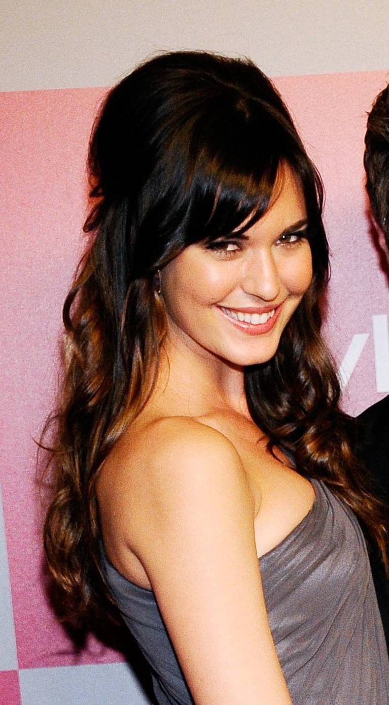 Trendy Long Hairstyles with Bangs