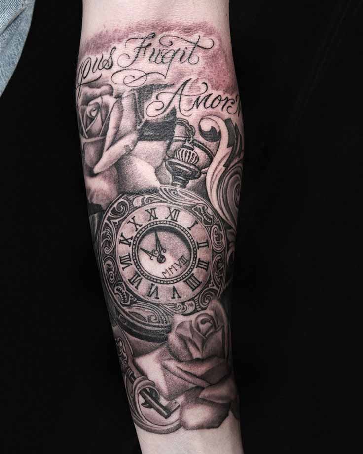 Black and Gray Tattoo Clock and Roses