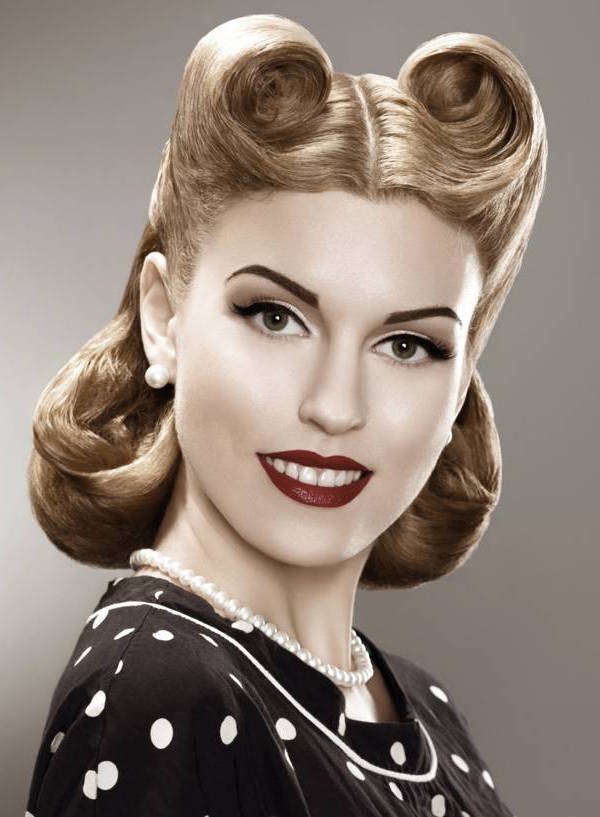 50's style parting and curls hairstyle