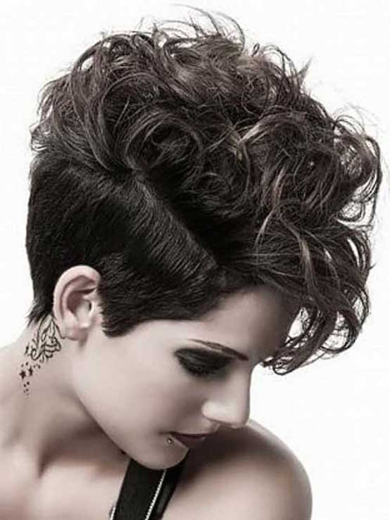 Best Short Haircuts For Curly Hair
