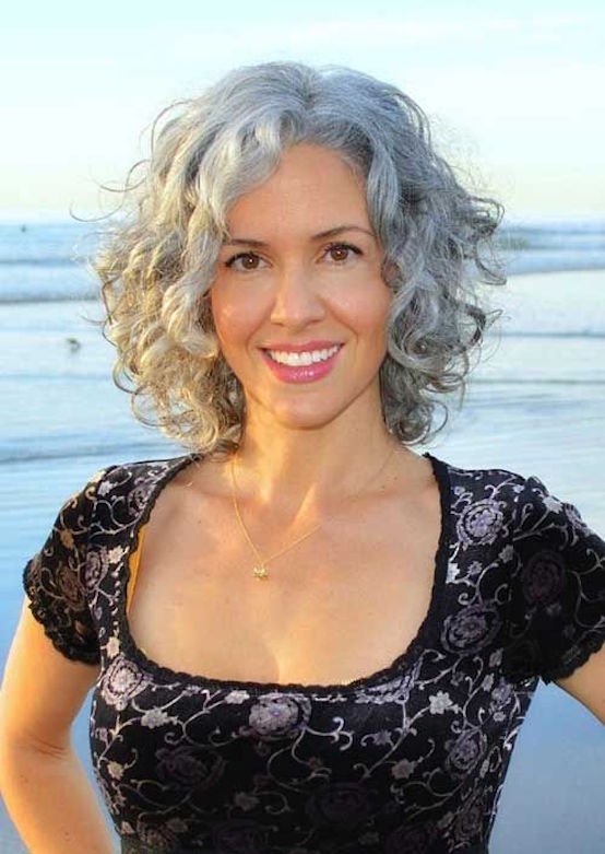 Curly Bob Hairstyles for Grey Hair