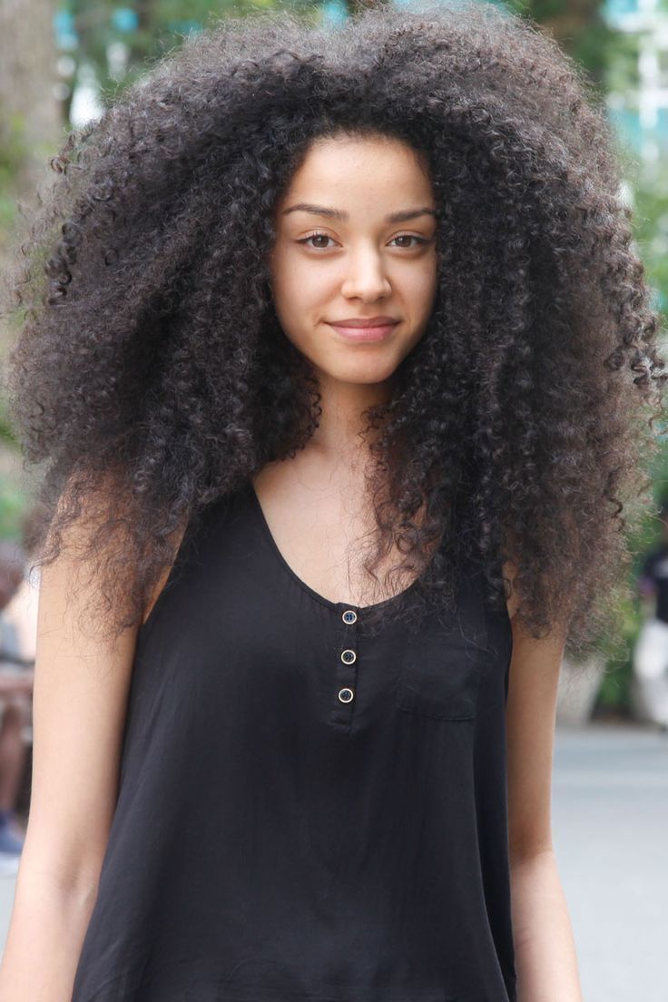 21 Kinky Curly Hairstyles From Today's Women - Feed ...