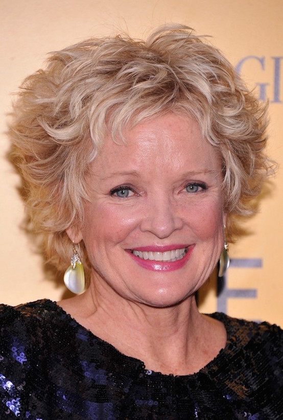 21 Short Curly Hairstyles For Women Over 50 - Feed Inspiration