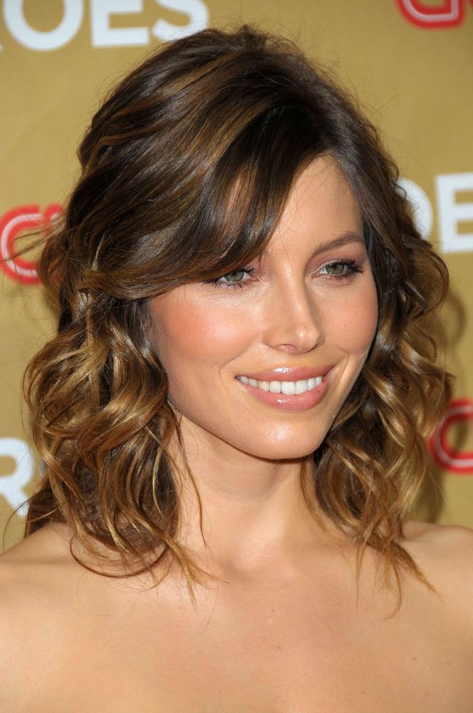 Curly Short Hairstyle