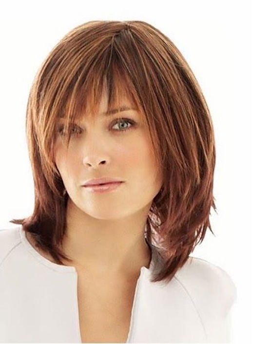 Cute Mid Length Hairstyles for Women Over 40