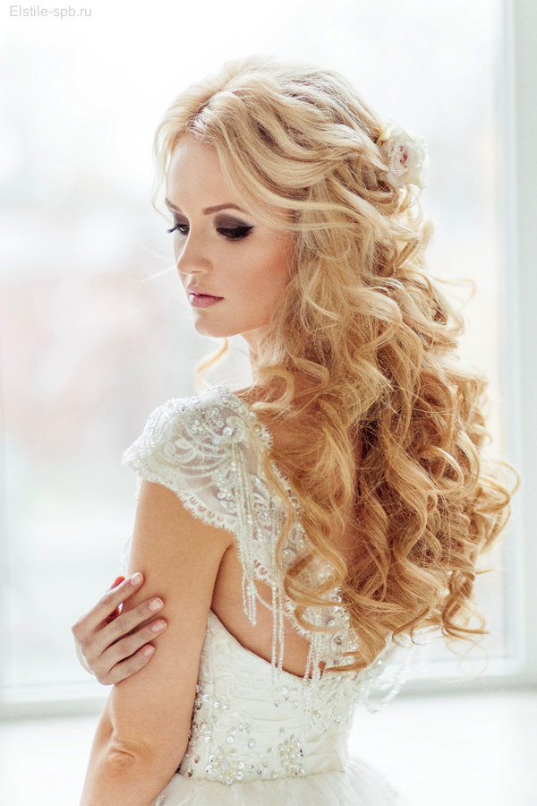 Down Curly Wedding Hairstyle for Long Hair