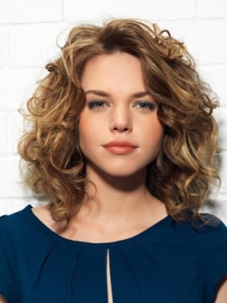 Great Short Hairstyles For Thick Wavy Hair