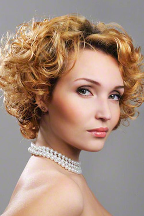 Hairstyles For Short Curly Hair Women