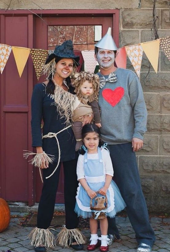 Halloween Costume Ideas For the Family