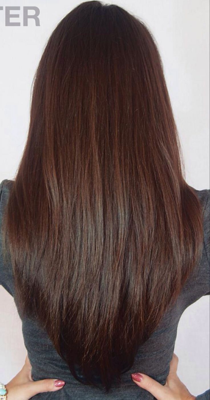 60 Cute Hairstyle With Long Hair At The Back for Oval Face