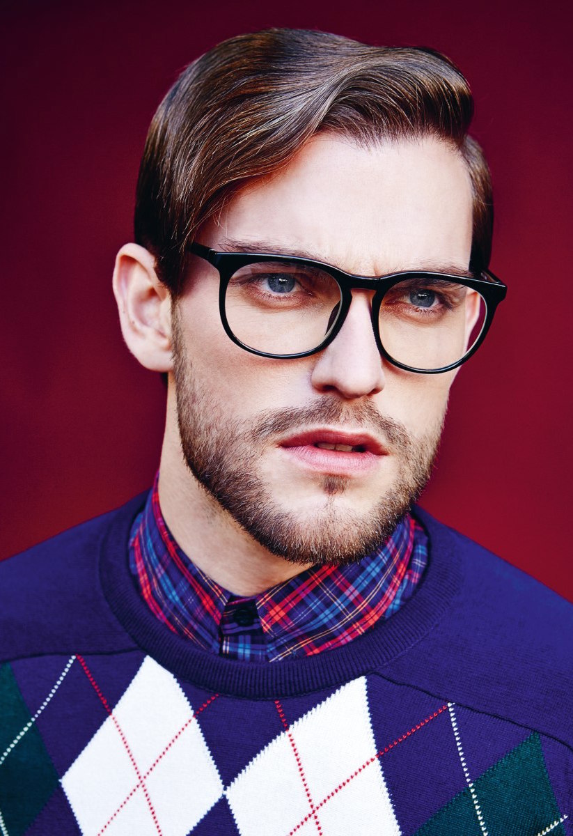 Men's look with strong rimmed glasses