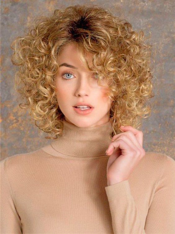 Short Curly Hairstyles for Fine Wavy Hairs