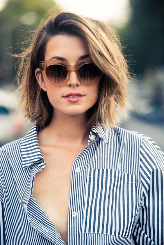 Short Haircuts for Women With Glass