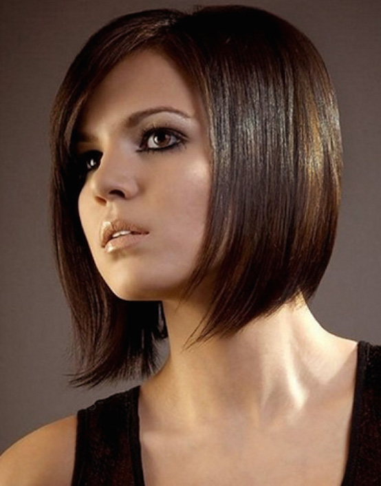 Short Straight Hairstyle For Women
