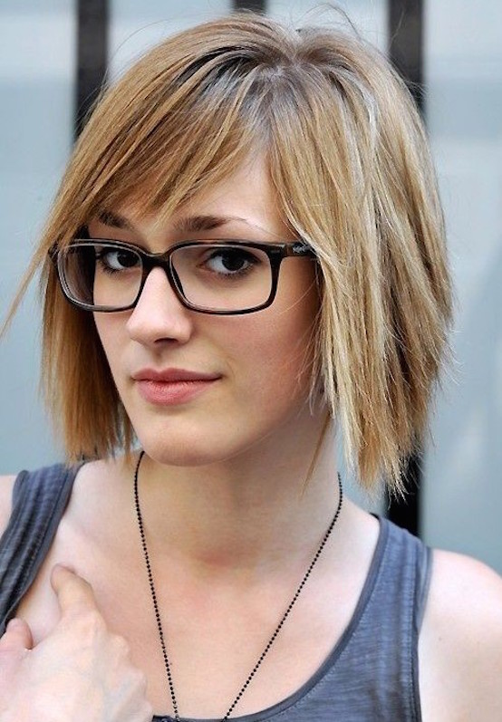 21 Short Hairstyles For Straight Hair To Try - Feed Inspiration