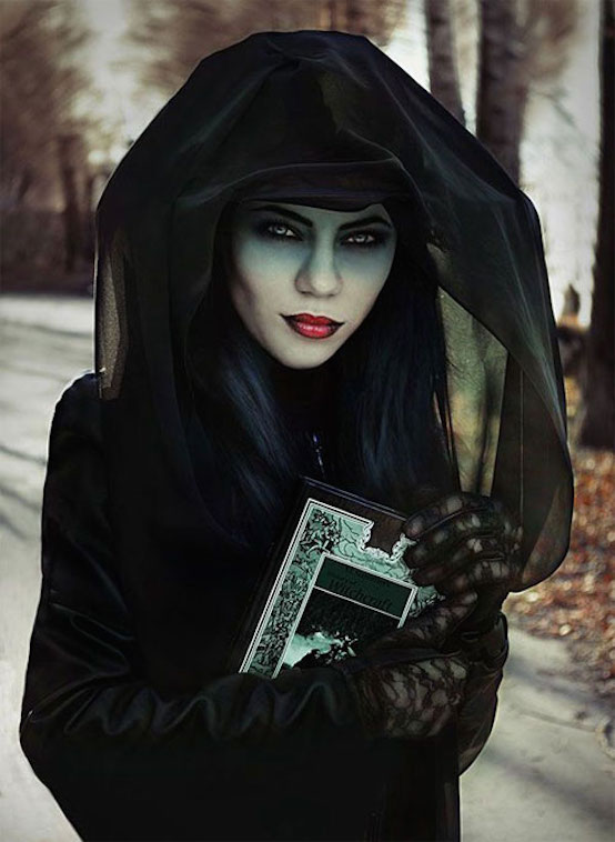 Vampire Halloween Makeup