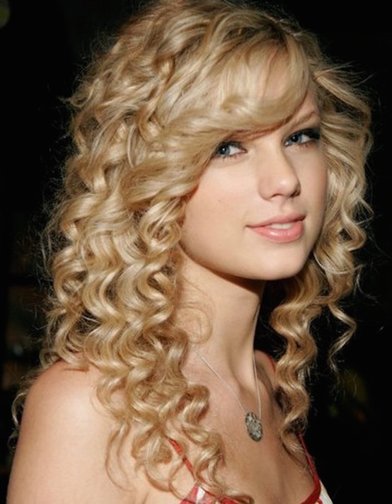 hairstyles for girls with curly hair
