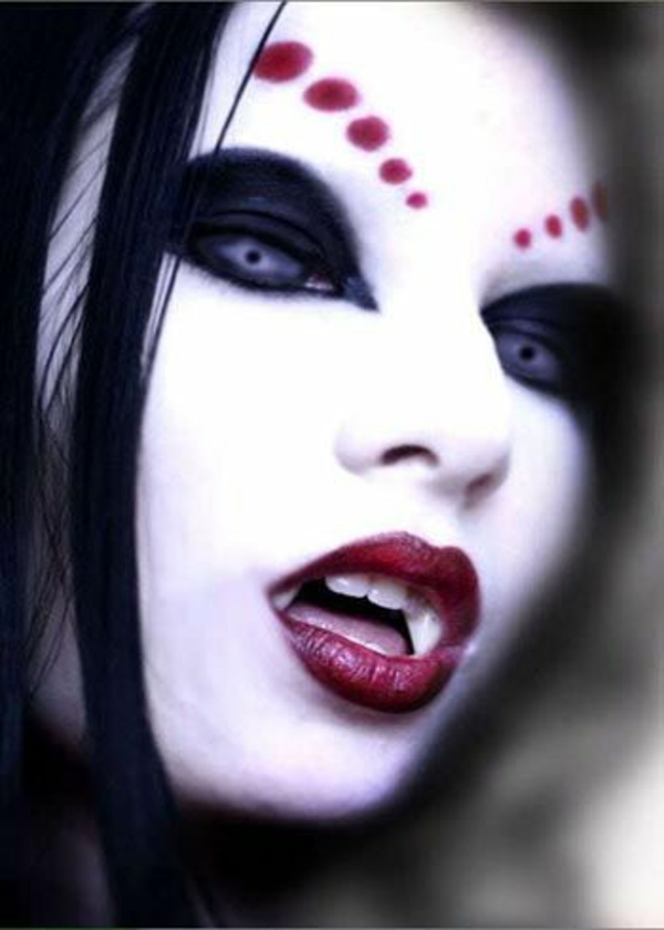 maquillage halloween vampire femme