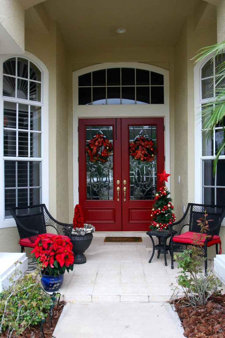 Beautiful Front Door Christmas Decorating Ideas