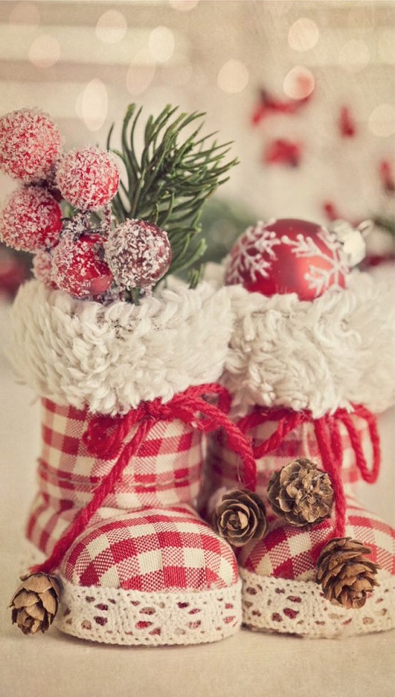 Christmas Stockings And Ideas To Use Them For Decor