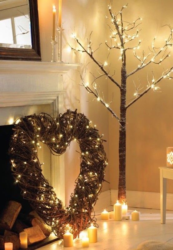 21 Indoor Christmas Lights Decoration Ideas - Feed Inspiration