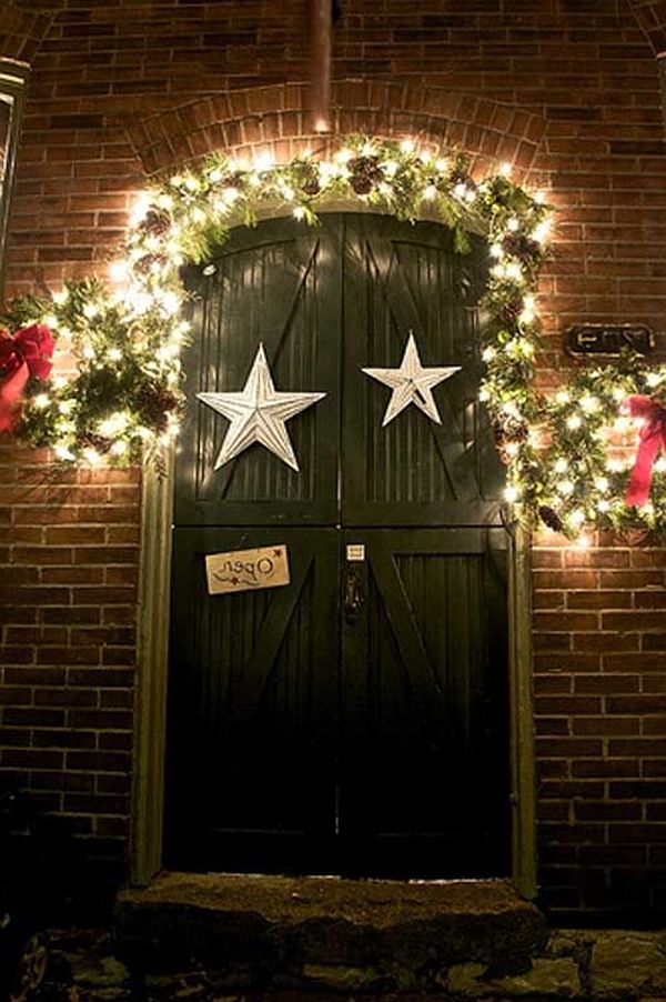 Creative Front Door Christmas Decoration