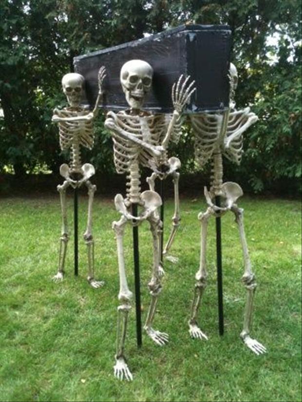 DIY Halloween Outdoor decor skeleton carrying coffin