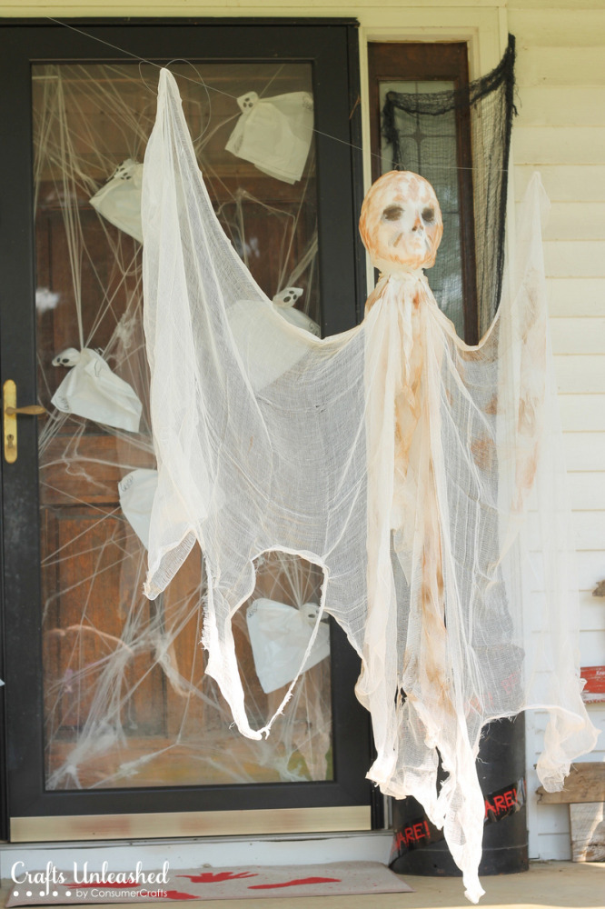 DIY outdoor Halloween decorations ghost Crafts Unleashed