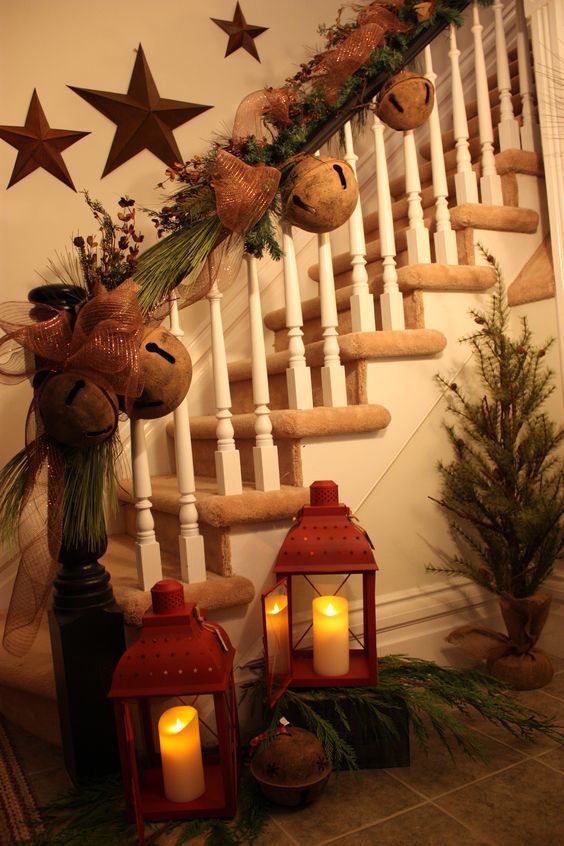 impressive christmas stairs decoration ideas