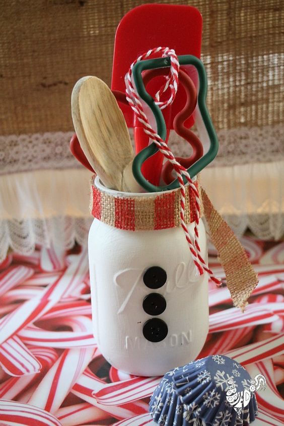 23 Mason Jar Christmas Decorations Ideas You Can't Miss  Feed Inspiration