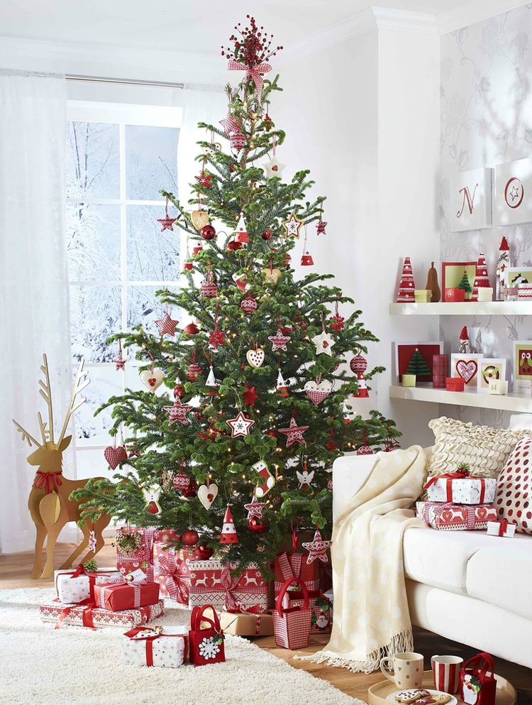 Scandi Christmas tree