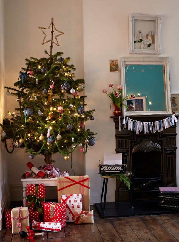 37 Inspiring Christmas Tree Ideas For Small Spaces - Feed ...