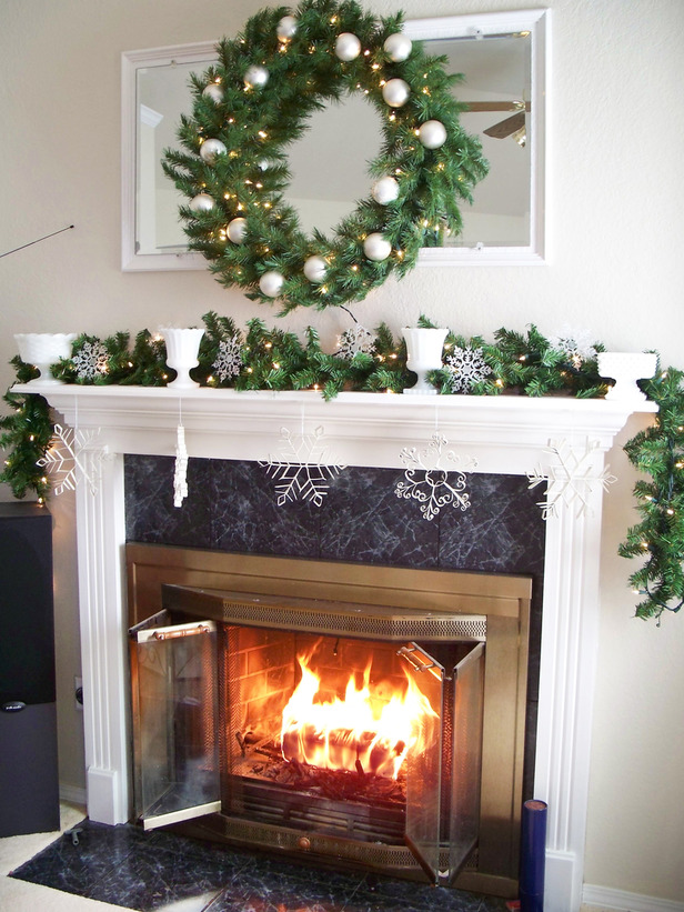 White Fireplace Christmas Garland