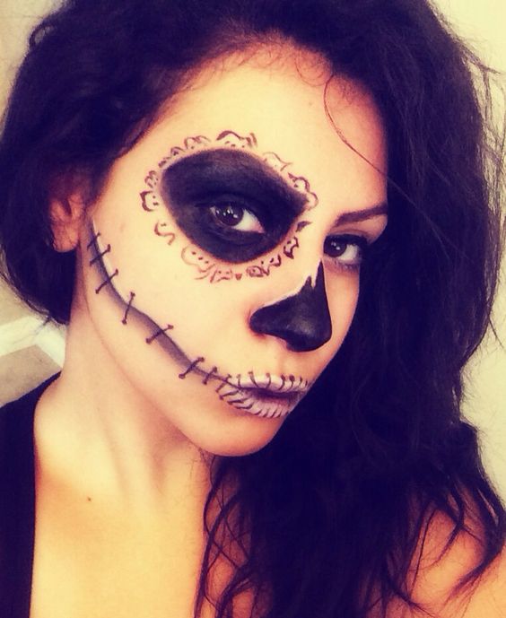 halloween makeup half skeleton
