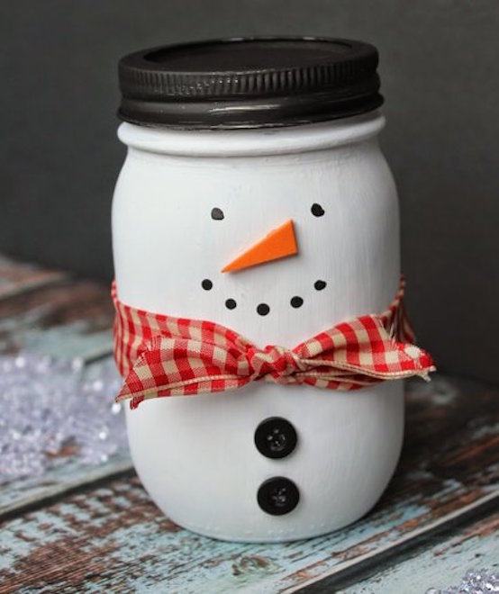 painted mason jar snowman