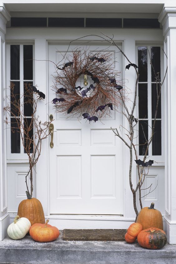 rustic spooky wreath