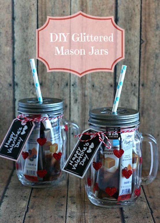 glittered-heart-mason-jar