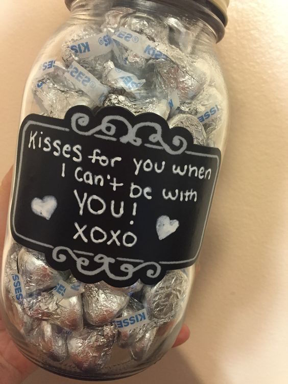 kisses in a jar gift for boyfriend