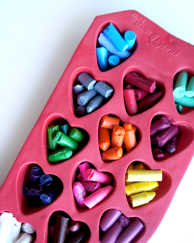 valentines day heart crayons gift