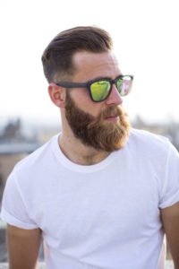 23 Cool Men's Hairstyles With Glasses - Feed Inspiration