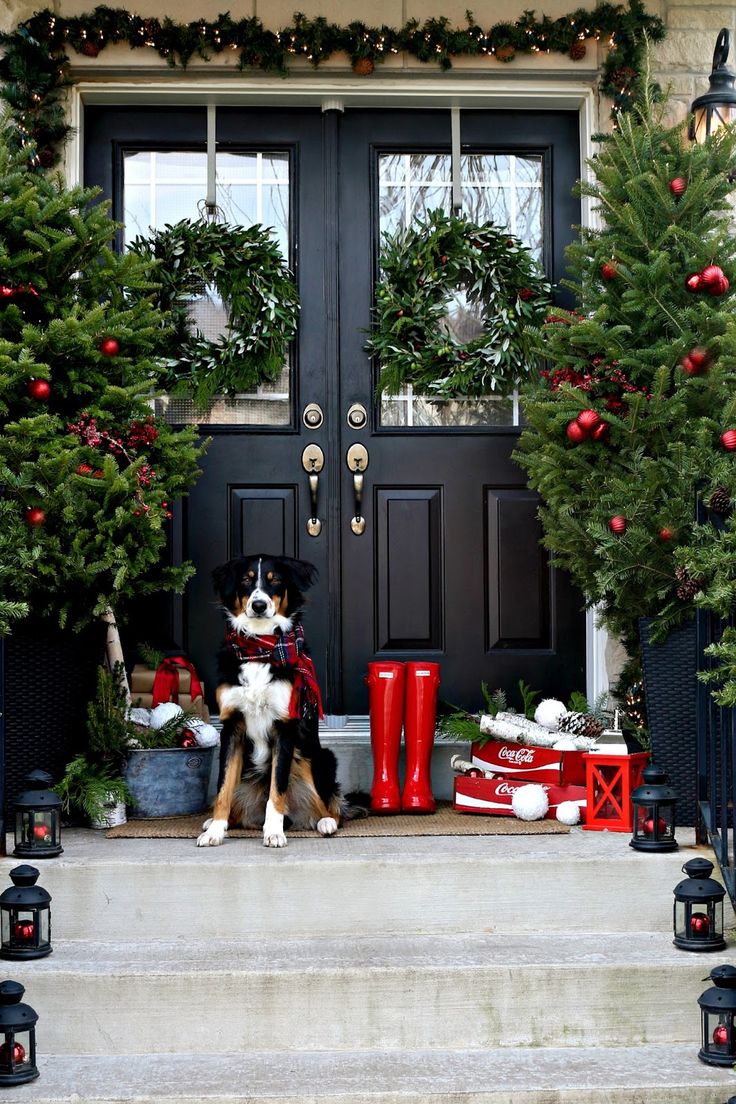 21 Inspiring Christmas Front Porch Decorating Ideas - Feed ...